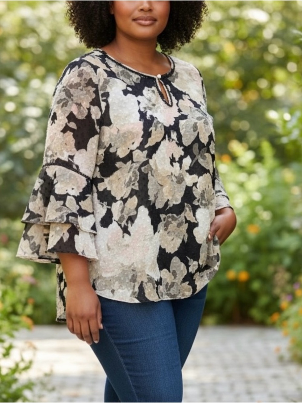 Isaac Mizrahi Live Women’s Textured Floral Tiered Ruffle 3/4 Sleeve Top Size 12